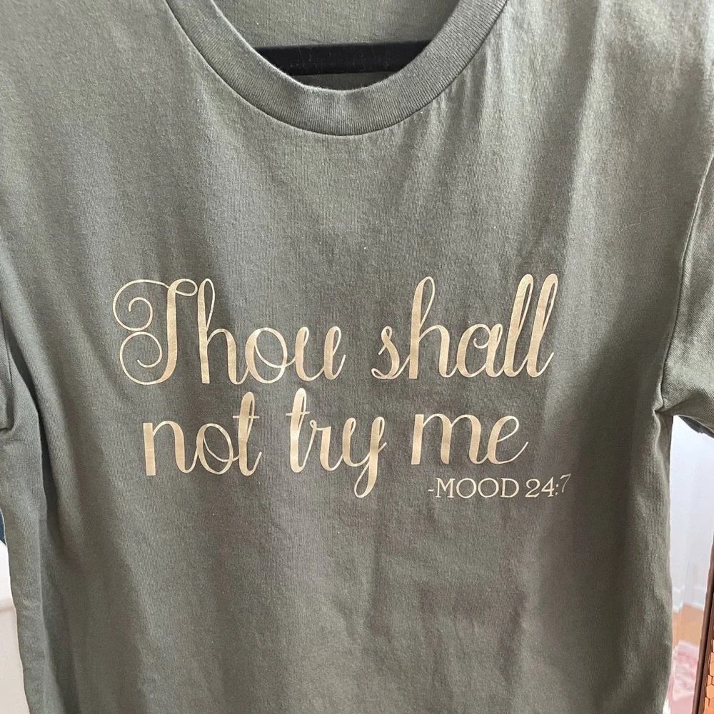 Graphic tee - Picture 2 of 3